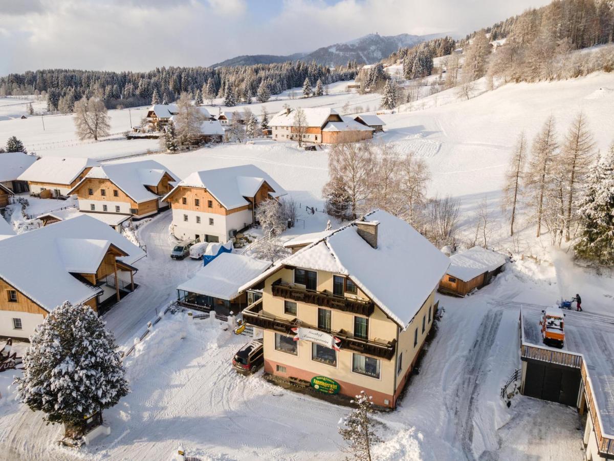 Apartmán Fanningerwirt Holzer Mariapfarr Exteriér fotografie